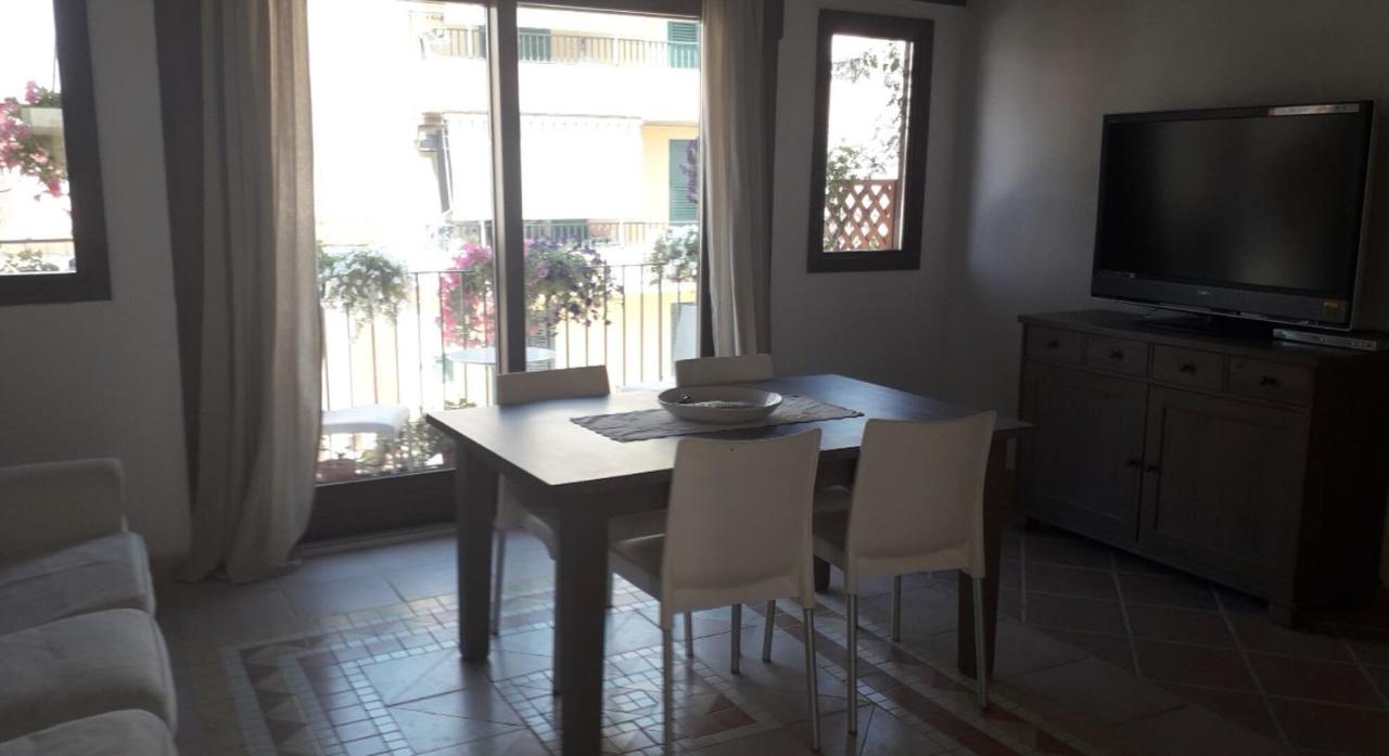 Ferienwohnung Casa A 100Mt Mare Pozzallo Exterior foto