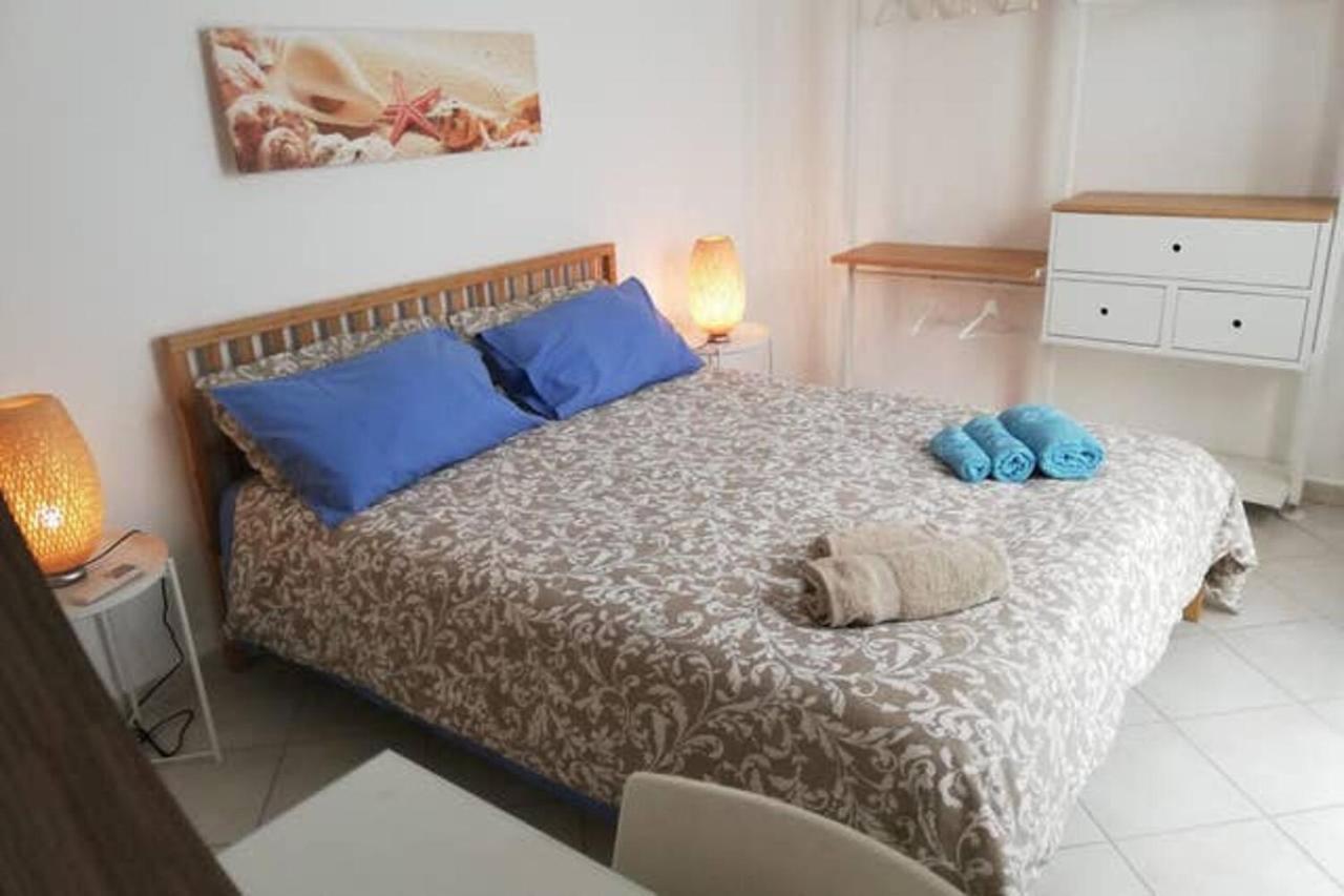 Ferienwohnung Casa A 100Mt Mare Pozzallo Exterior foto